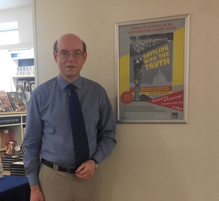 Ian @ Blackwells Bookshop Ian Garden at blackwells bookshop